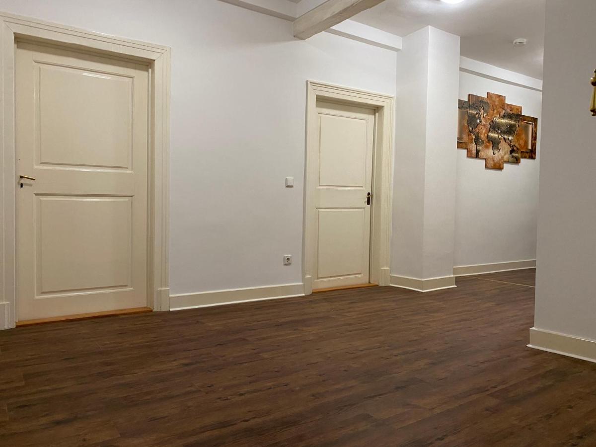 Mannheim Zentrum Stadthaus Zimmer 5 Apartment Ngoại thất bức ảnh